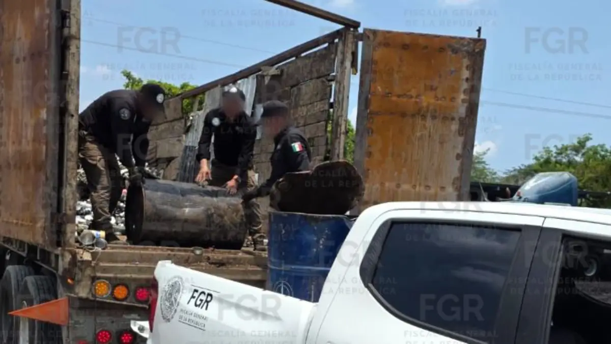 FGR: Asegurar 151 armas de fuego, 18 granadas y 687 paquetes de cocaína